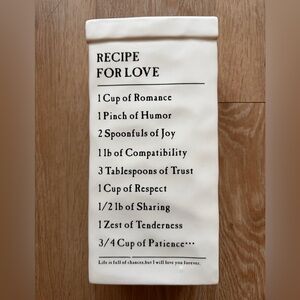 Ceramic rectangular flower vase - "recipe for love"